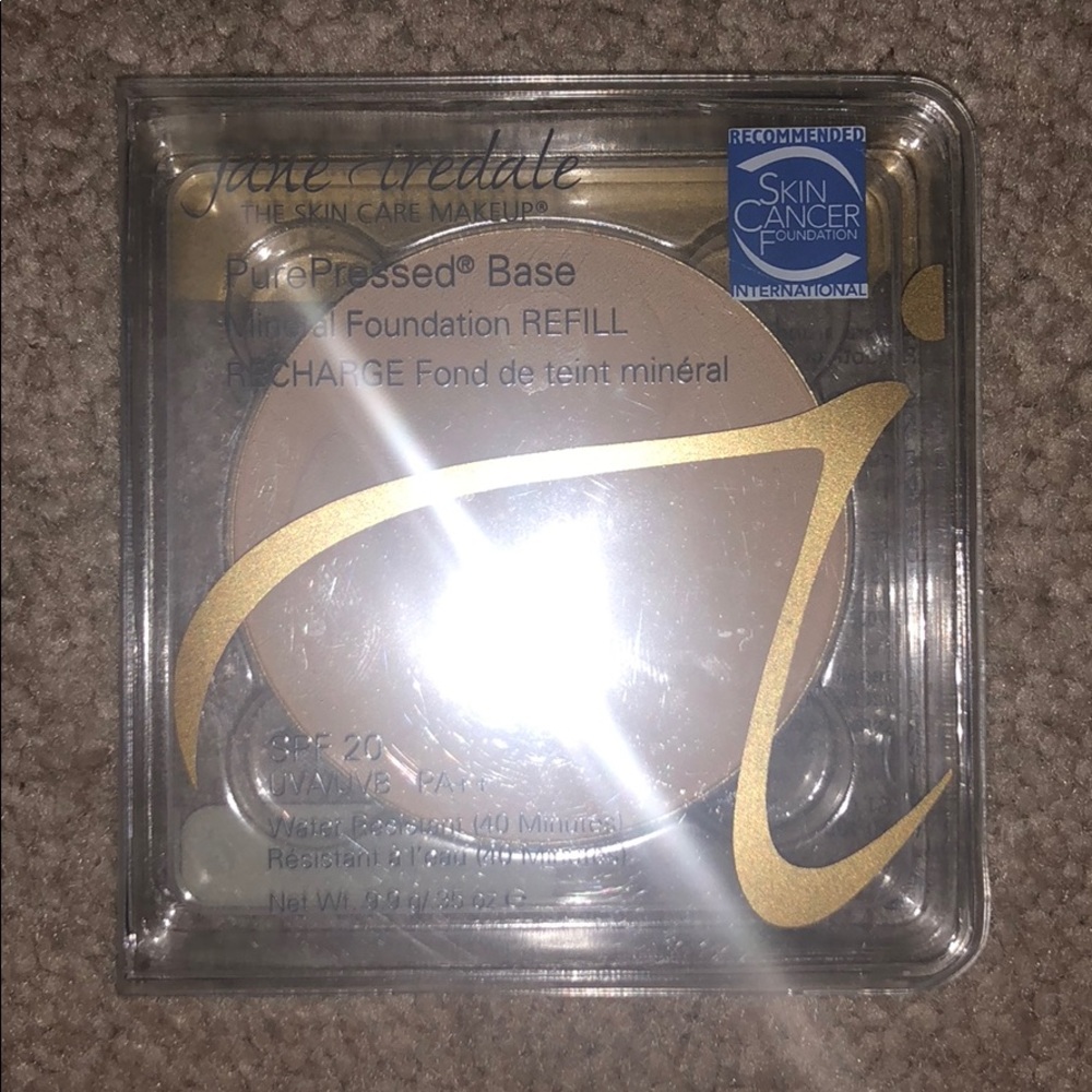 Jane Iredale pure pressed base